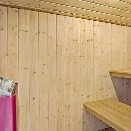 Awesome In With Sauna Тистед